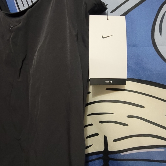 Womens nike dri fit training - Picture 4 of 4